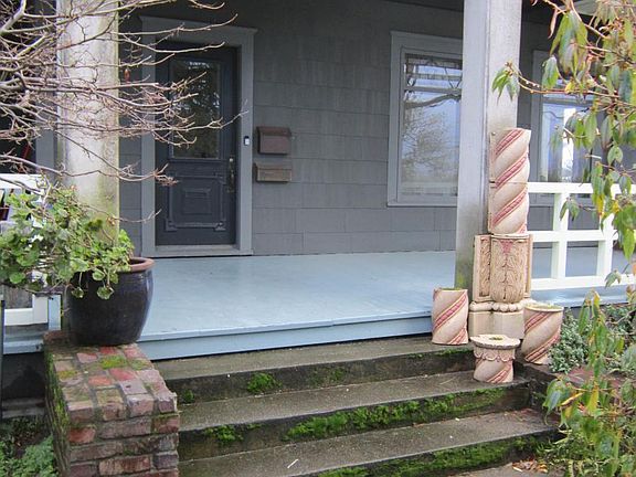 entry to apartment