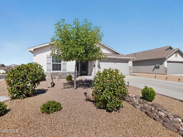3196 Bluestem St, Las Cruces, NM 88001
