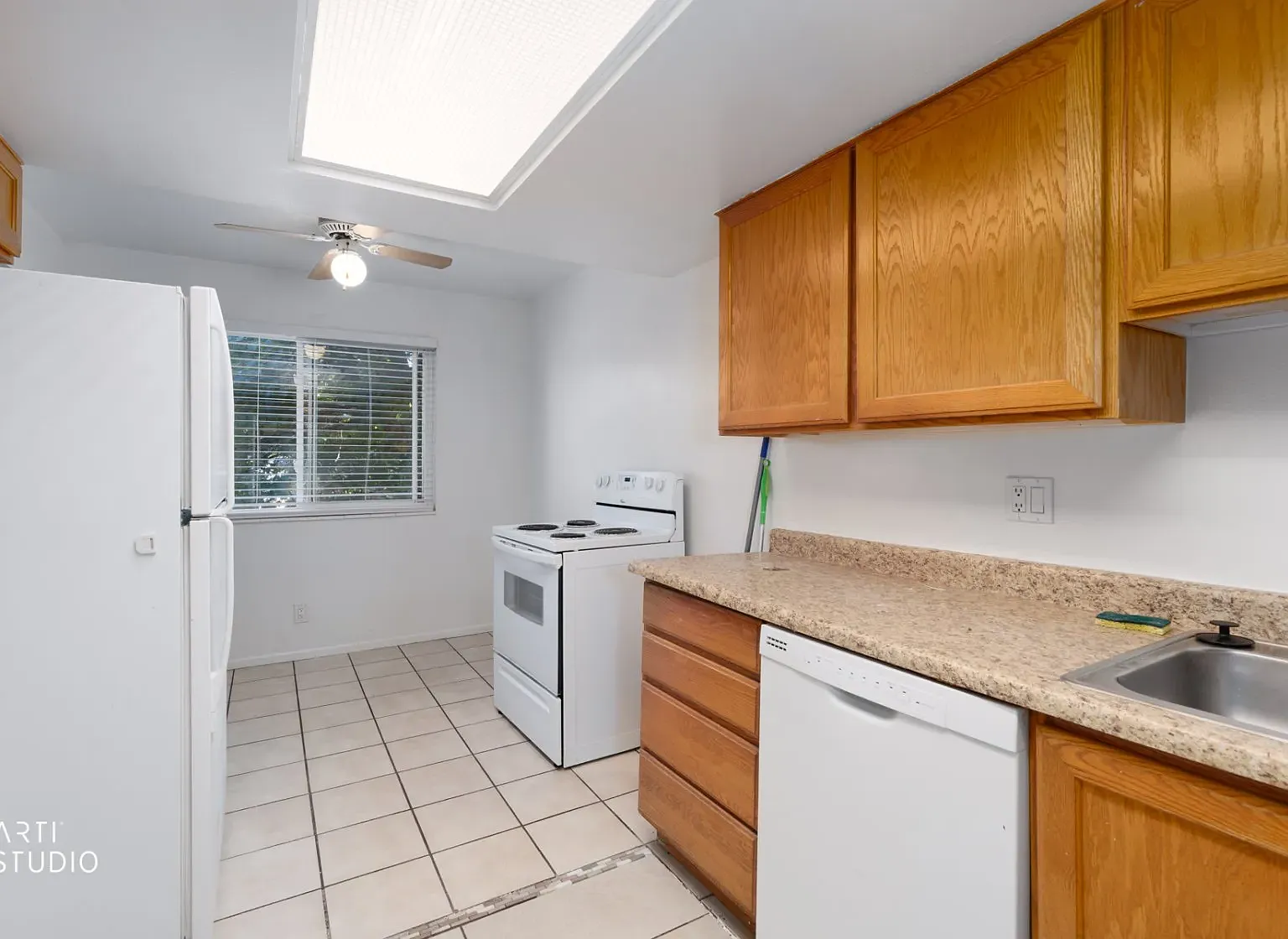 Westbridge 4-Plex — Photo 2