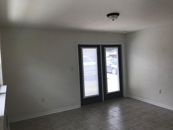 3rd image of 247 SE Brown St APT 104