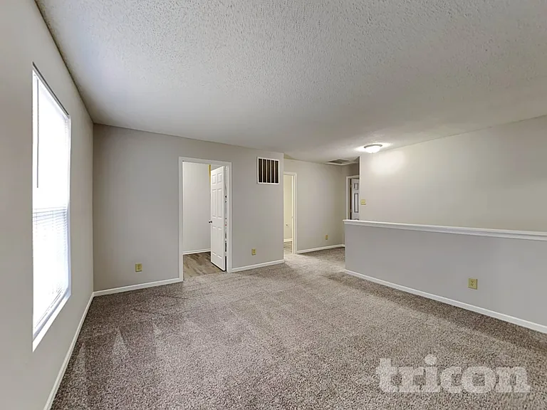 756 Hickory Pine Dr — Photo 15