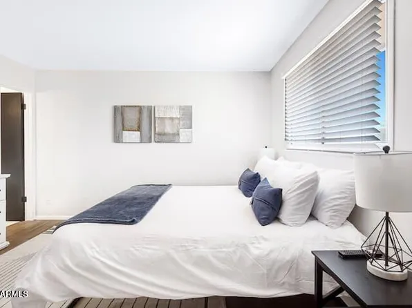 945 E LILAC Drive, Tempe, AZ 85288