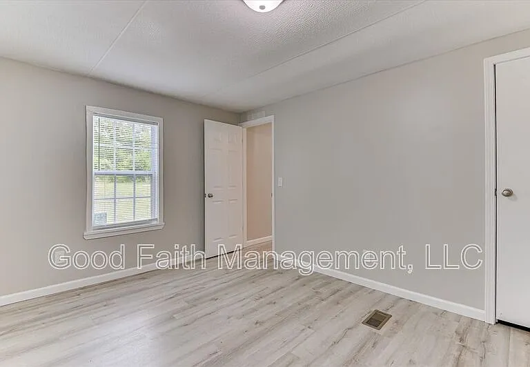 2056 Louisa Rd #LOUISA RD — Photo 23