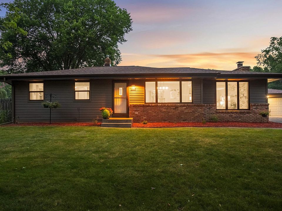 1st image of 2317 Emerald Dr
