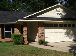 3407 Woodvine Cir, Haughton, LA 71037