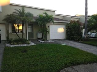 1520 Adams Cir E, Largo, FL 33771