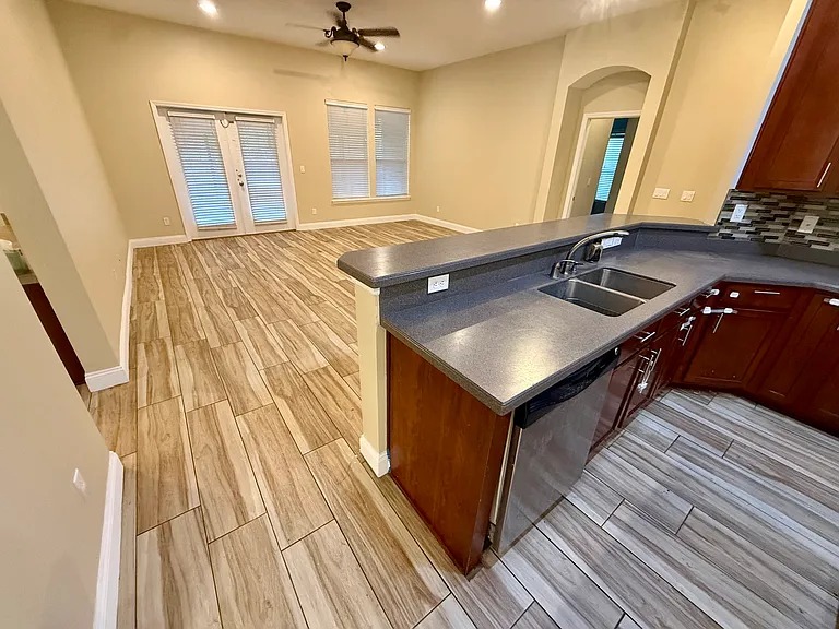 7058 Candle Forest Ct — Photo 14
