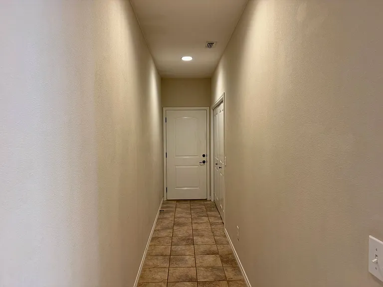 3 Johnny Ct — Photo 31