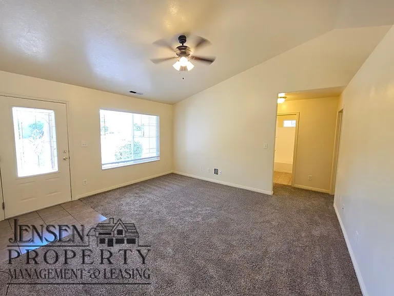 1849 S Halter Cir — Photo 6