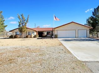 15948 Acoma Rd, Apple Valley, CA 92307