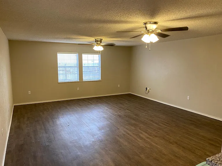 3115 Aberdeen Ave — Photo 4