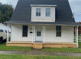 509 Florence St, Belpre, OH 45714