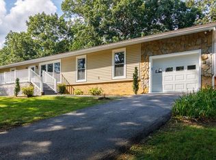 4857 Warrior Dr, Salem, VA 24153