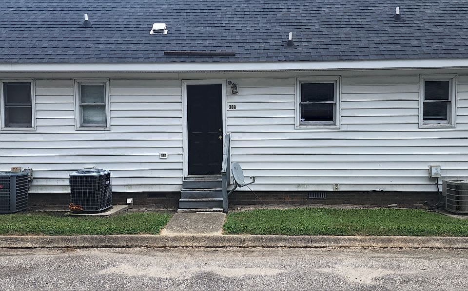 1st image of 305 N Whitley St #309