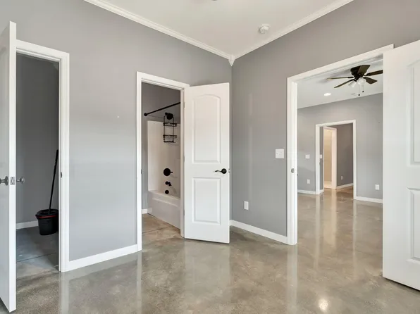 1942 Columbus Rd, Delano, TN 37325