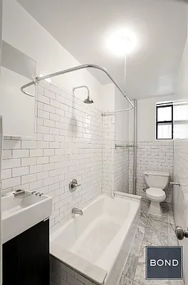 Rented by Bond New York | media 19