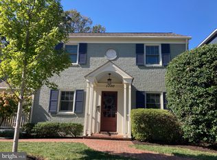 1200 N Harrison St, Arlington, VA 22205