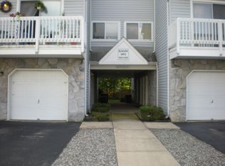 1004 Scarlet Oak Ave, Toms River, NJ 08755