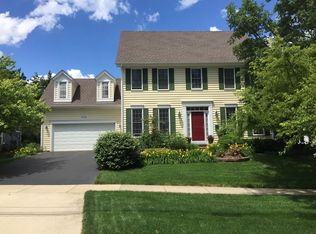 452 Cottage Ave, Glen Ellyn, IL