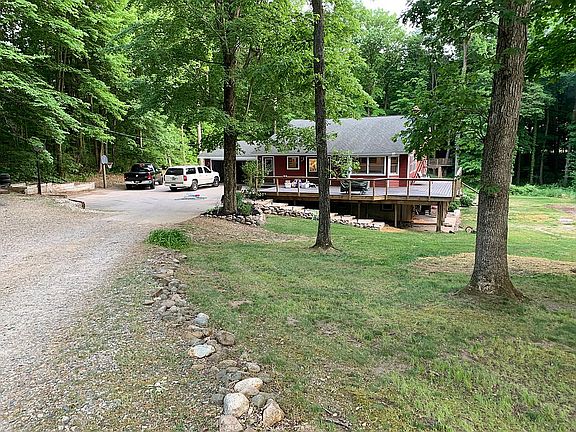 2nd image of 3900 Strickland Rd
