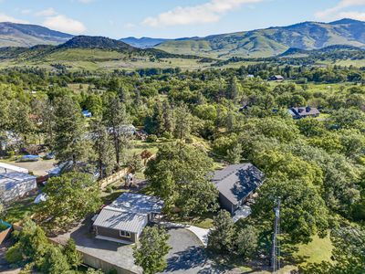 10 Velna Way, Ashland, OR, 97520