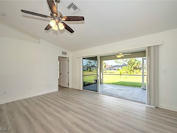 4th image of 2211 NE 34th Ln