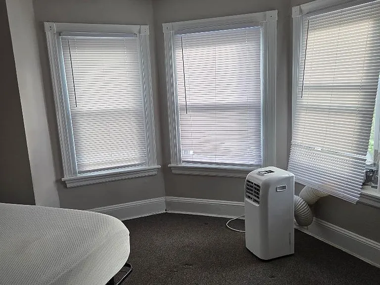 417 Jefferson Ave — Photo 4