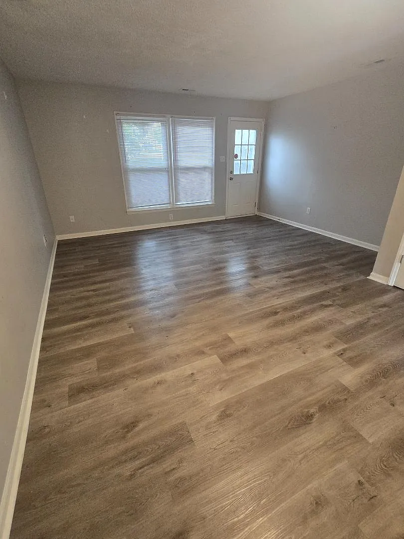 4 Providence Ct - Entire Home — Photo 4