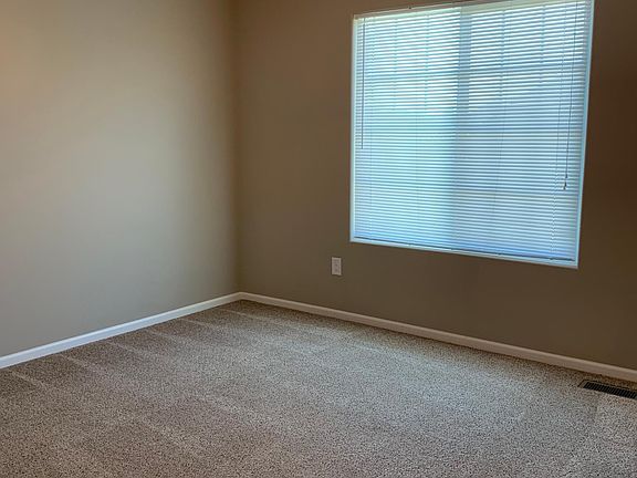 5th image of 9044 S 72nd St