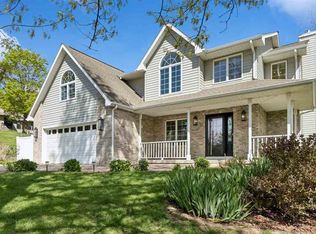 32 High Circle Dr NE, Iowa City, IA 52240