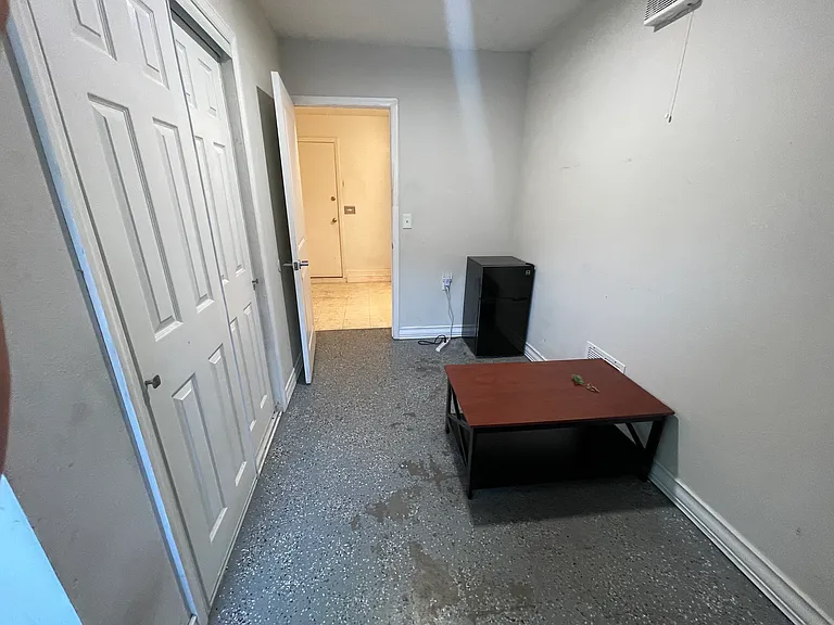 3615 E Paris St #C — Photo 3