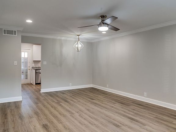 4th image of 743 Kent Rd