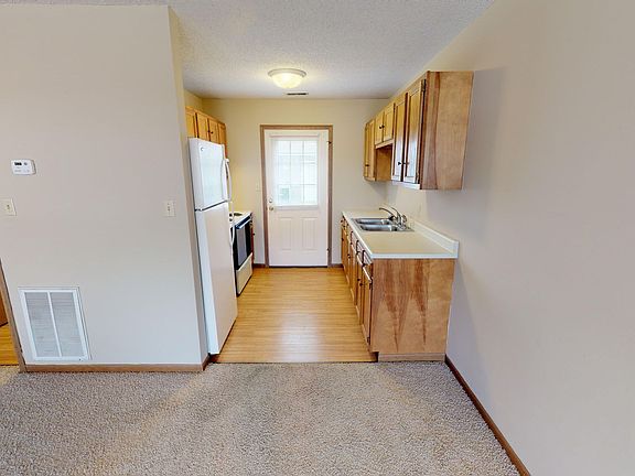 5th image of 908 & 910 N Bentley St #908-B