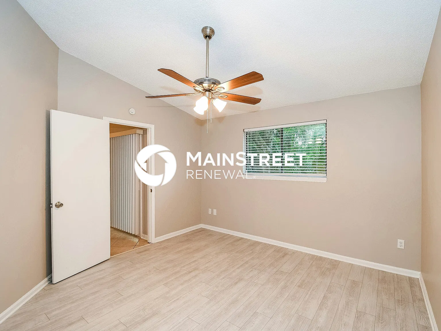 2101 Fairway Villas Ln S — Photo 4