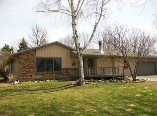 W394N5792 Courtland, Oconomowoc, WI 53066