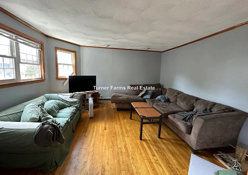 107 North St #22