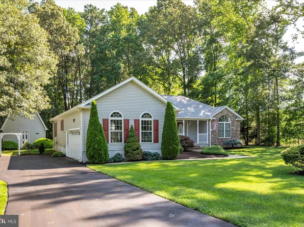 22256 Hollyview Ct, Bridgeville, DE 19933