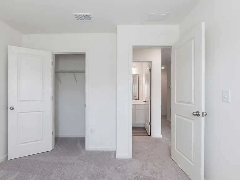 3531 Cardinal Dr SW — Photo 17