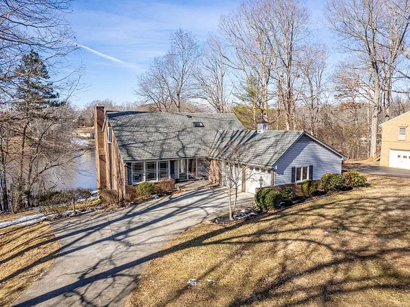 78 N Lake Dr, Lynchburg, VA 24502