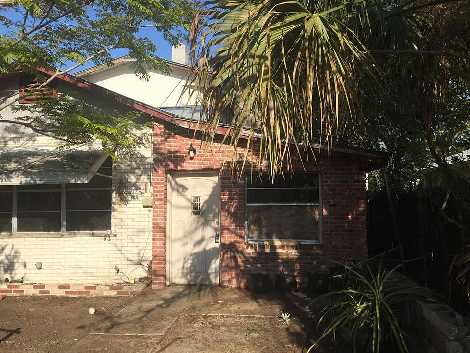 1st image of 293 Newcomb St