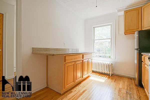 Rented by NMRE | media 21