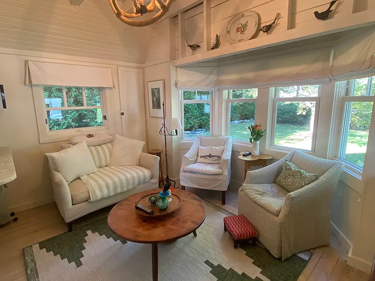 Harbour St — Photo 12