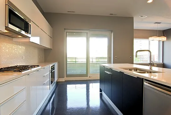 2410 W Bloomingdale Ave #2A — Photo 4