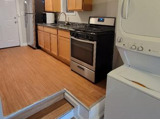 1329 N Bosworth Ave, Chicago, IL 60642