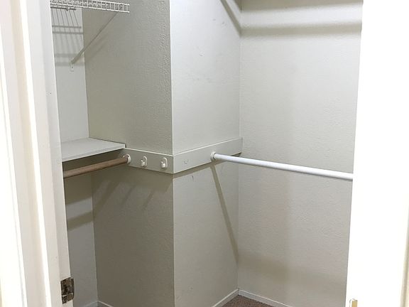 4th image of 11548 Bernadine Ct