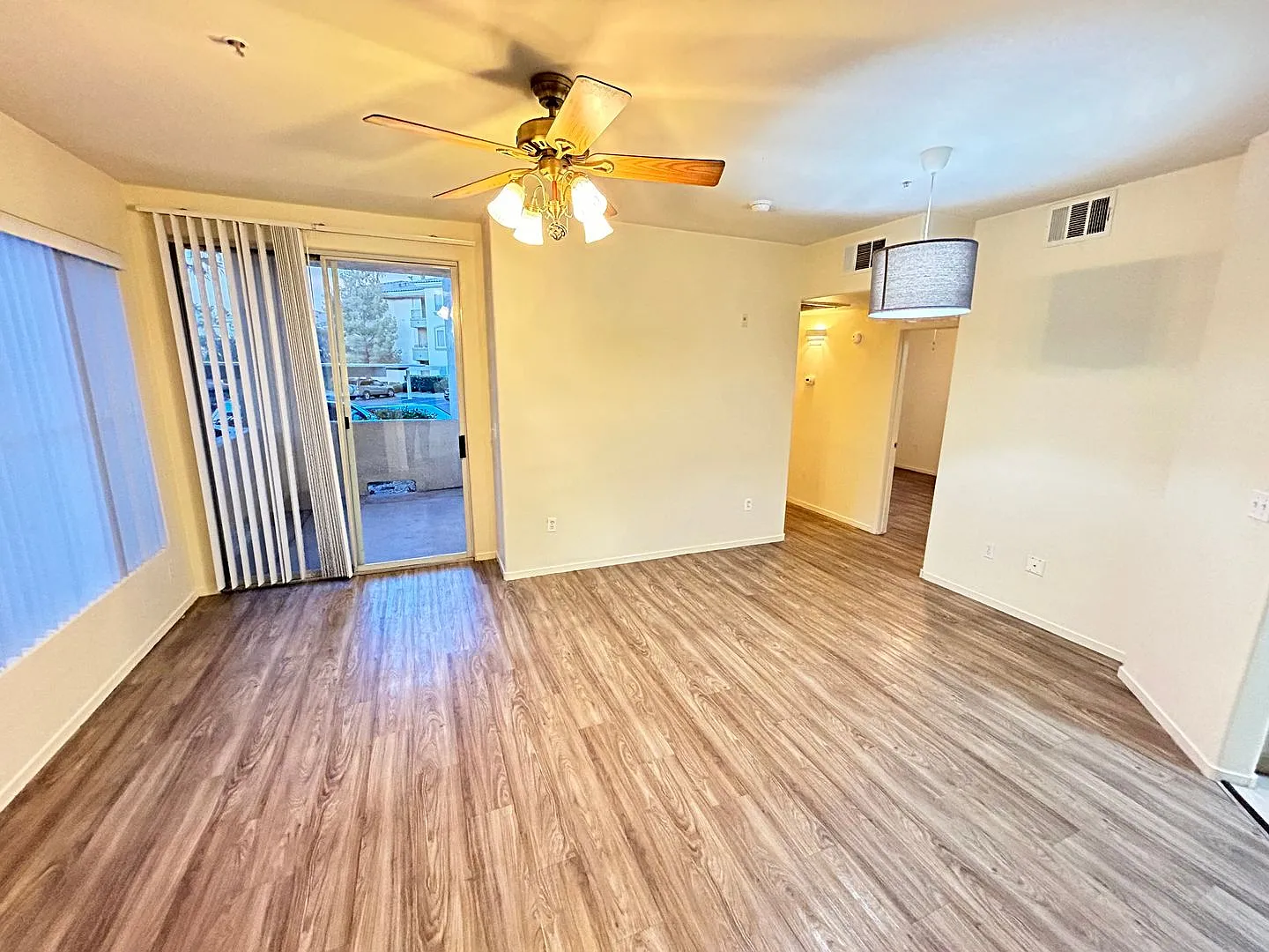Charming 2 Bedroom, 2 Bath, Gated Condo nestled in the beautiful Southwest area close to Durango ... — Photo 4