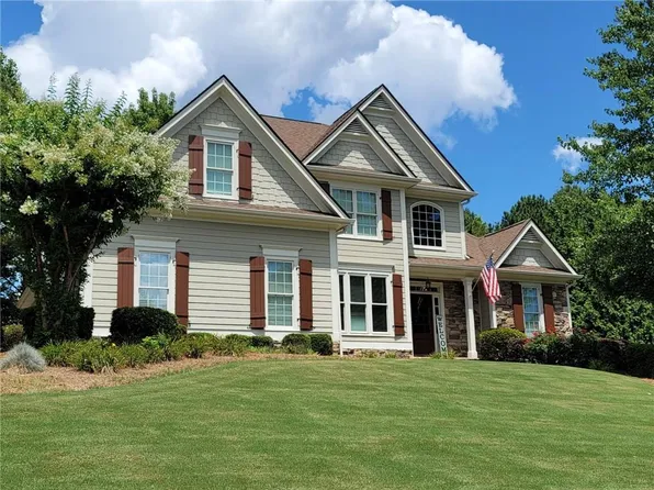 112 Lathems Mill Ln, Ball Ground, GA 30107
