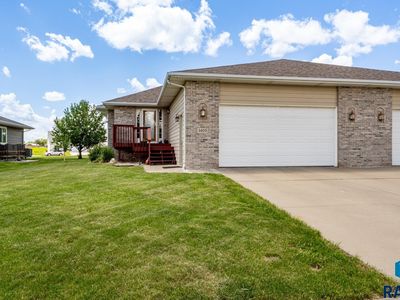 4605 W Graceland Ct, Sioux Falls, SD, 57106