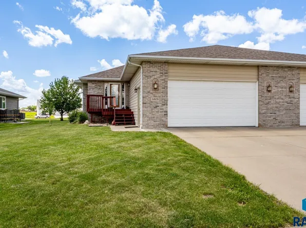 4605 W Graceland Ct, Sioux Falls, SD 57106
