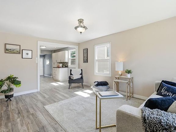 5th image of 53 Dalhousie Ave